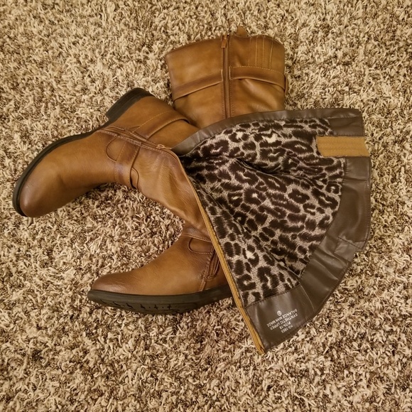Shoes - Knee high boots with cheetah lining